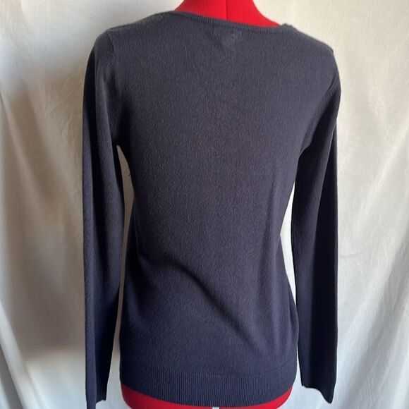 SM285 Sears classic v neck sweater - Picture 4 of 8